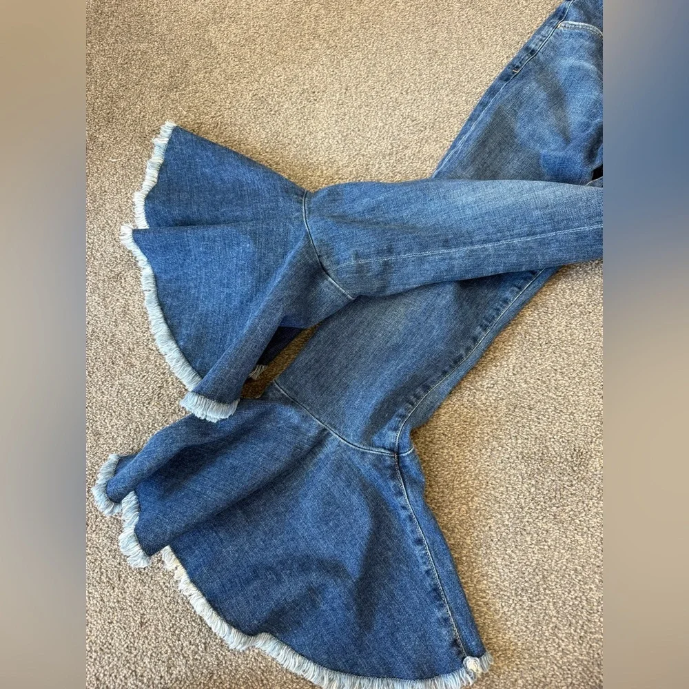 Citizens of Humanity Drew Flounce High Rise Crop Flare Jeans size 27 - Picture 7 of 10